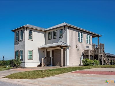 507 7th St, Port O Connor, TX, 77982