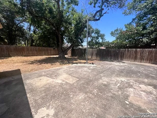 14210 Stoddard Dr — Photo 23