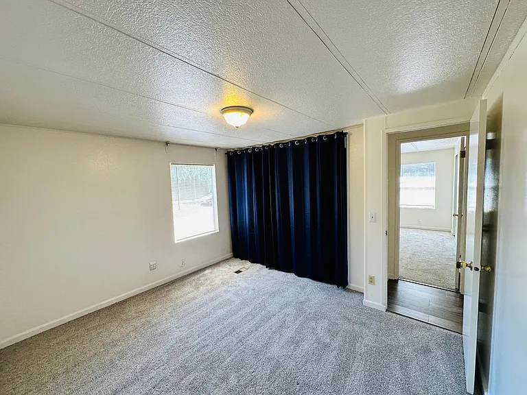 14014 NE 70th Ave — Photo 23