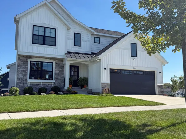 508 Park Place Dr NE, Rockford, MI 49341