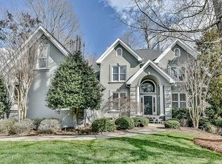 6631 Wynfaire Ln, Charlotte, NC 28210