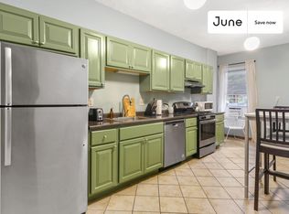 1905 Beacon St, Brookline, MA 02445