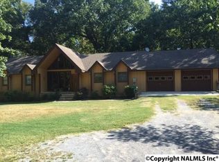397 Blessing Rd, Albertville, AL 35951