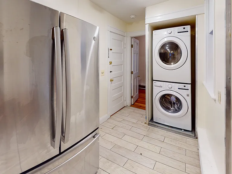 1904 Beacon St #1 — Photo 11