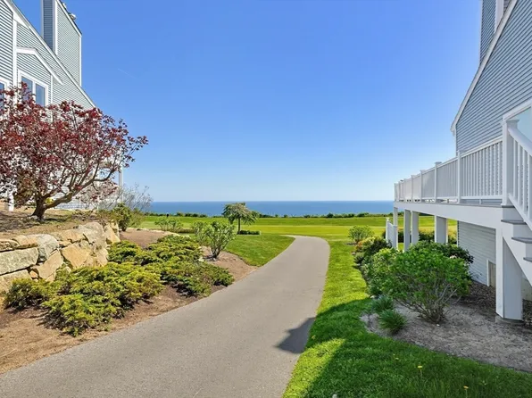 96 Cliffside Dr #96, Plymouth, MA 02360