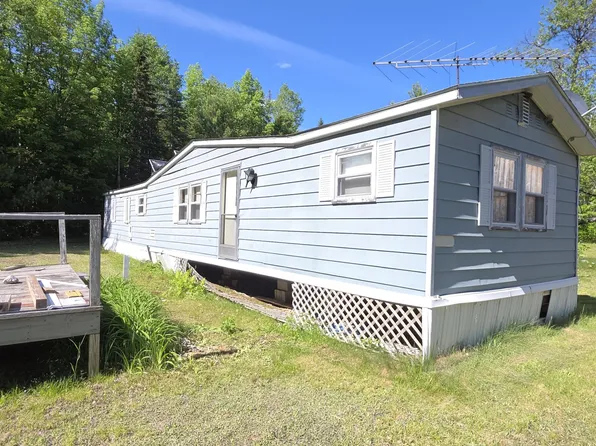 590 Lake Road, Bingham, ME 04920