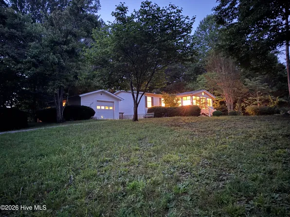 34 Towhee Lane, Murphy, NC 28906