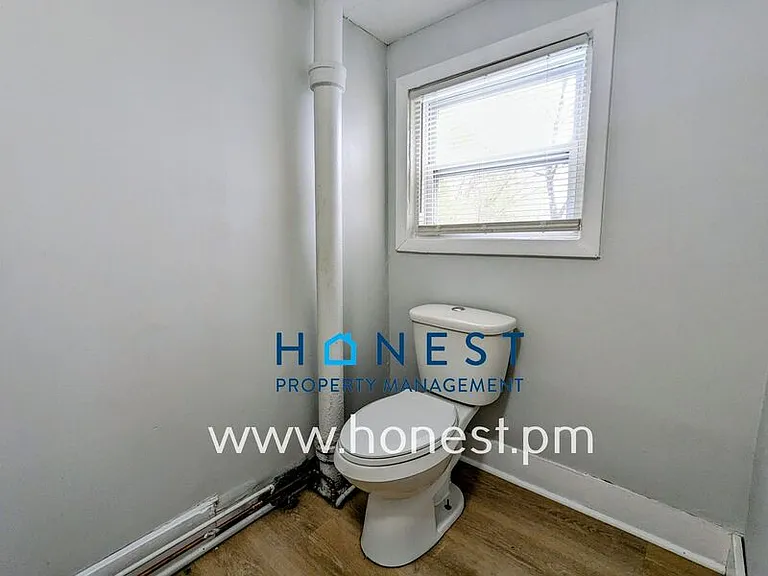 36 Prospect St #2 — Photo 11