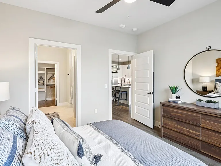 The Huntley — Photo 12
