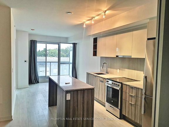 2nd image of 31 Tippett Rd #209