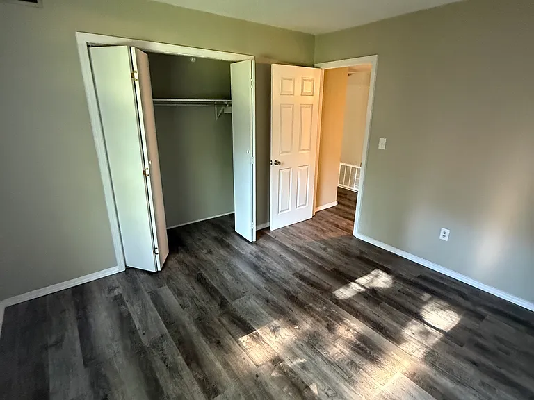 2832 Themis St #8 — Photo 8