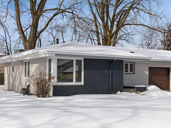 3642 Roosevelt St NE, Saint Anthony, MN 55418