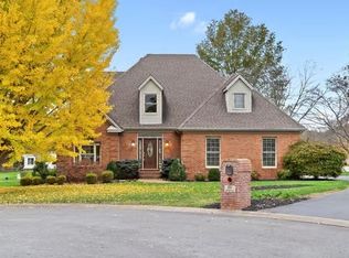 204 Mayfair Pl, Hopkinsville, KY 42240