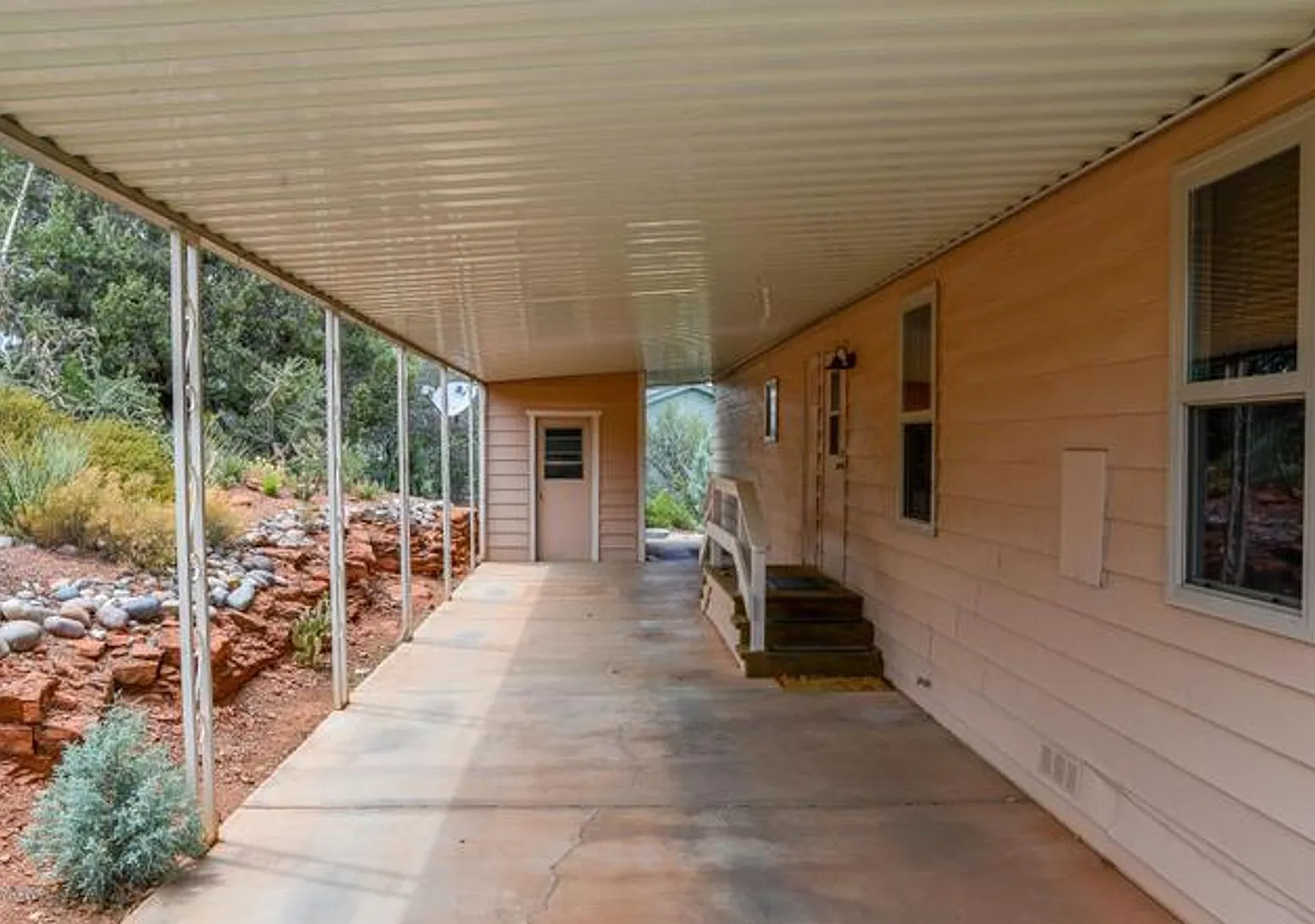 Occupied Do Not Disturb Tenant Coming Oct 5 - 2 Bedroom in Age Restricted 55+ Community with Incr... — Photo 3