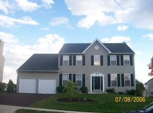 29 Wensel Cir, Schwenksville, PA 19473