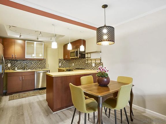 3rd image of 2634 46th St W