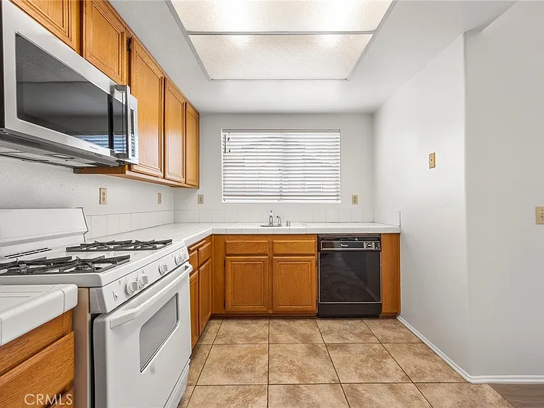 2510 Moon Dust Dr #E — Photo 10