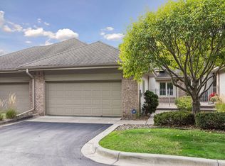 7238 Lewis Ridge Pkwy, Edina, MN 55439