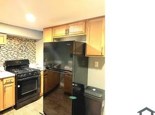 504 E 74th St, Chicago, IL 60619