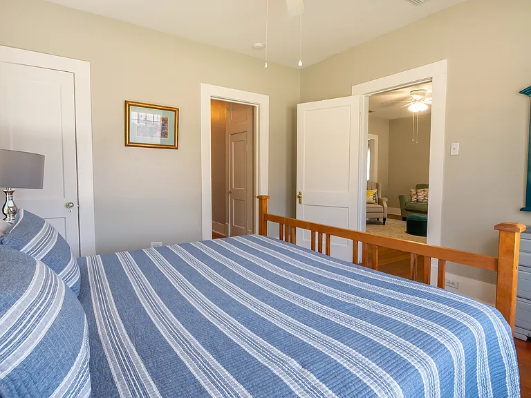 102 Harding Pl — Photo 31