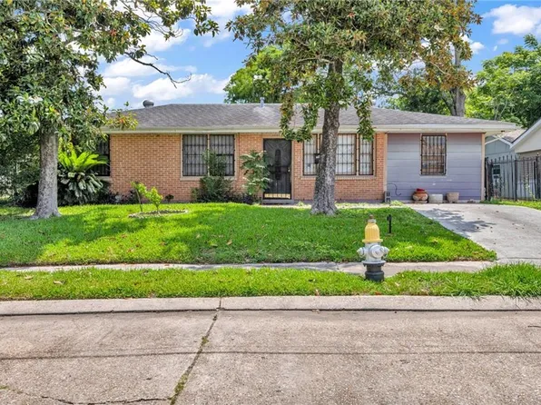1640 Lauradale Dr, New Orleans, LA 70114