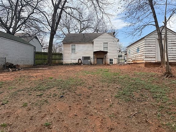 3rd image of 730 S Littler Ave