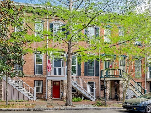 2nd image of 216 W Bolton Street