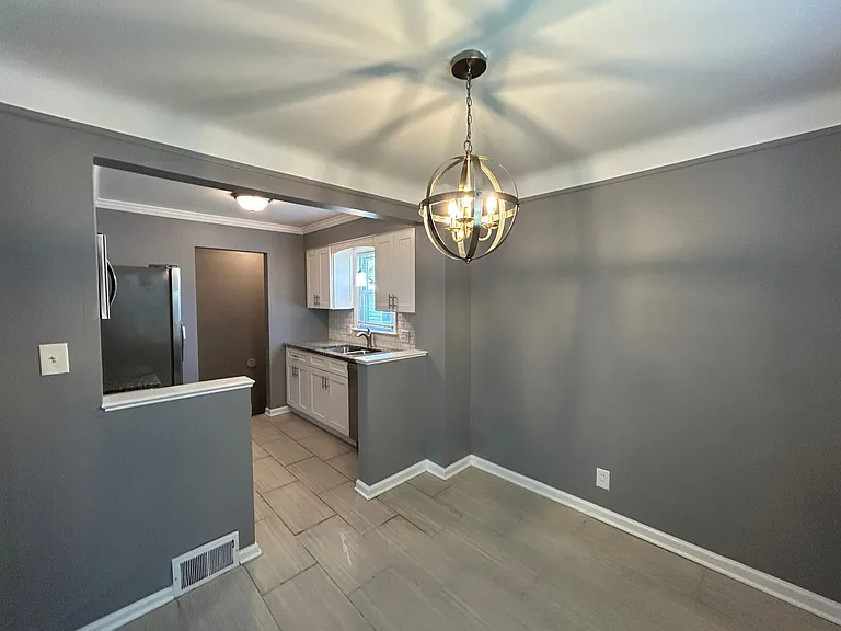 4126 Hinsdale Rd — Photo 8