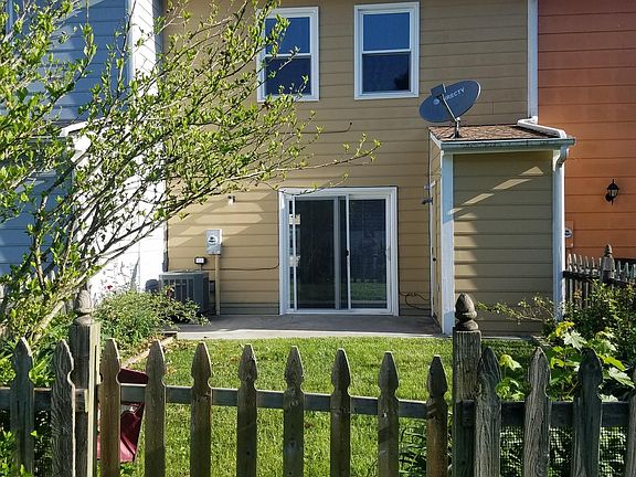 3rd image of 203 Lester Pl