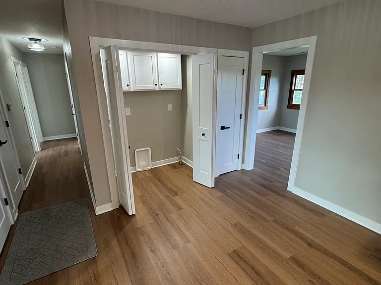 2324 Elm St — Photo 7