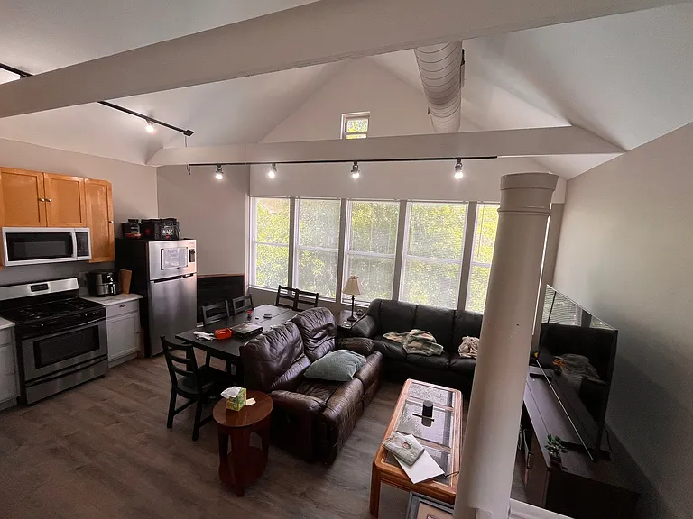 1239 W Ohio St #3 — Photo 16