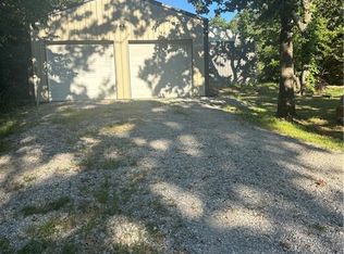 330 W Sugar Lake Dr, Mound City, KS 66056