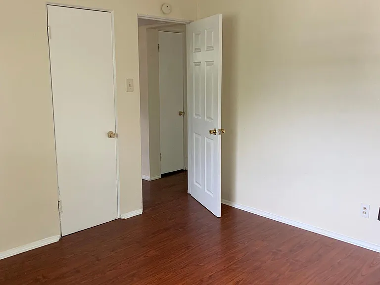 9532 Midland Blvd #3-C — Photo 7