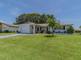 141 Stafford Cir, Palm Harbor, FL 34684