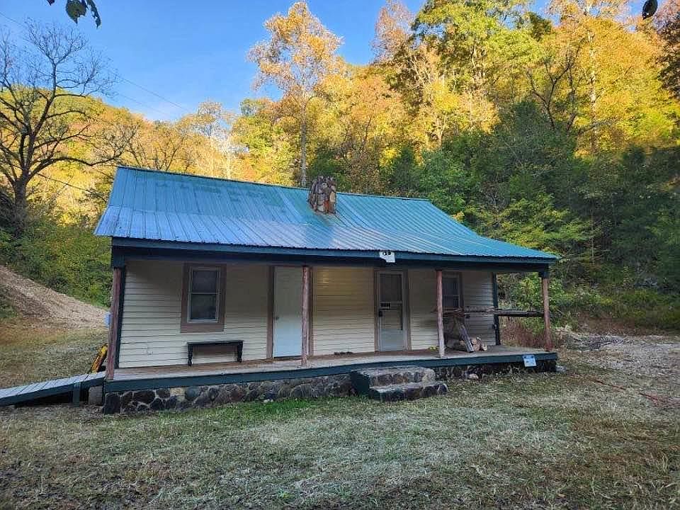 1353 Flatt Dyer Rd, Gainesboro, TN 38562 Zillow