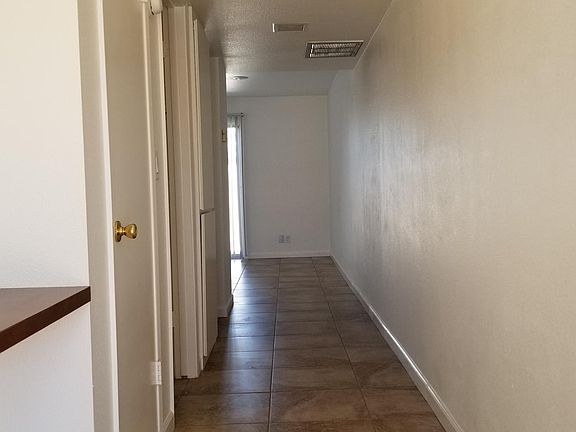 2nd image of 2018 Swanson Ave #18