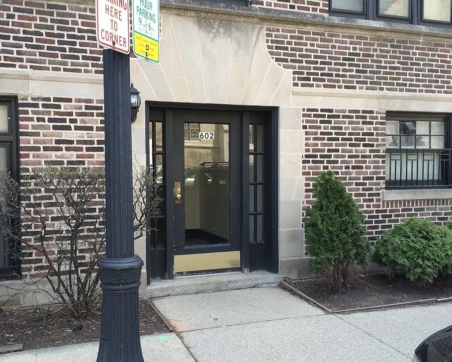 2nd image of 602 Lake St #1
