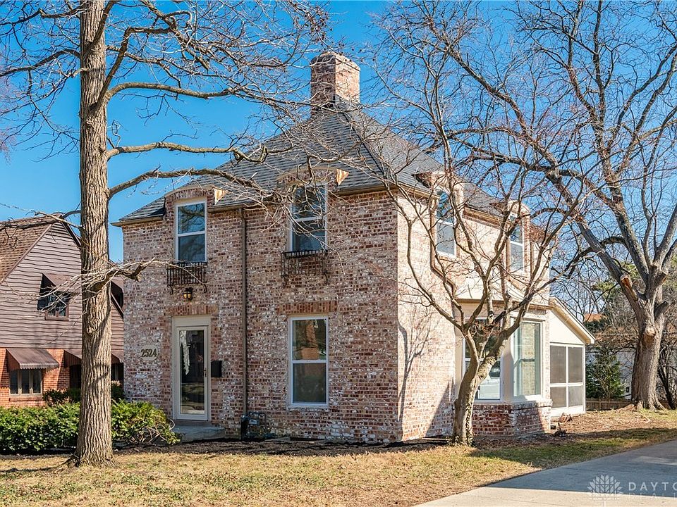 1st image of 2524 Roanoke Ave