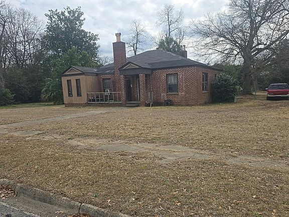 2nd image of 598 Lynmore Ave