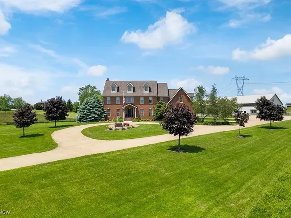 5495 Meese Rd NE, Louisville, OH 44641