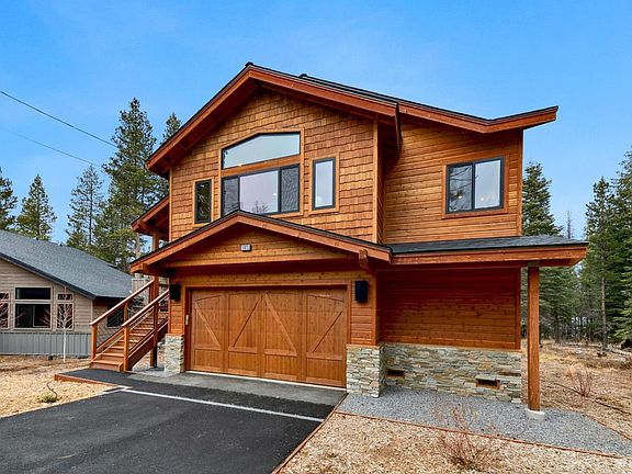 3rd image of 1071 Modoc Way