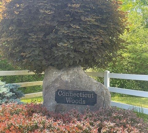 2nd image of 1280 Connecticut Woods Dr