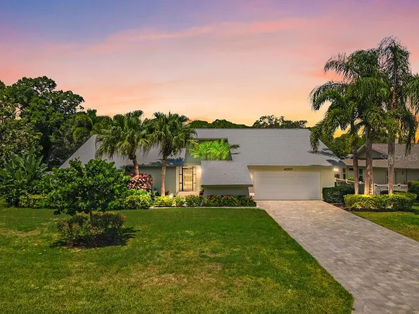 4007 Country View Dr, Sarasota, FL 34233