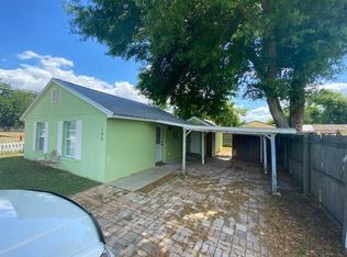 196 E Collins St, Umatilla, FL 32784