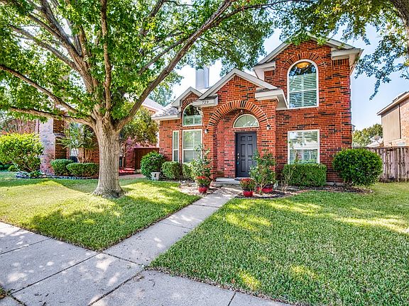 2nd image of 729 Ashford Dr