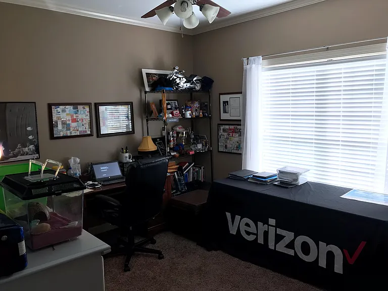 207 Gladstone Way — Photo 38