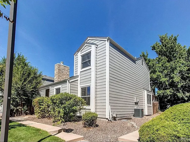 11606 E Cornell Cir #11606 — Photo 1