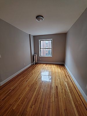 4th image of 2720 Bronx Park E #G33