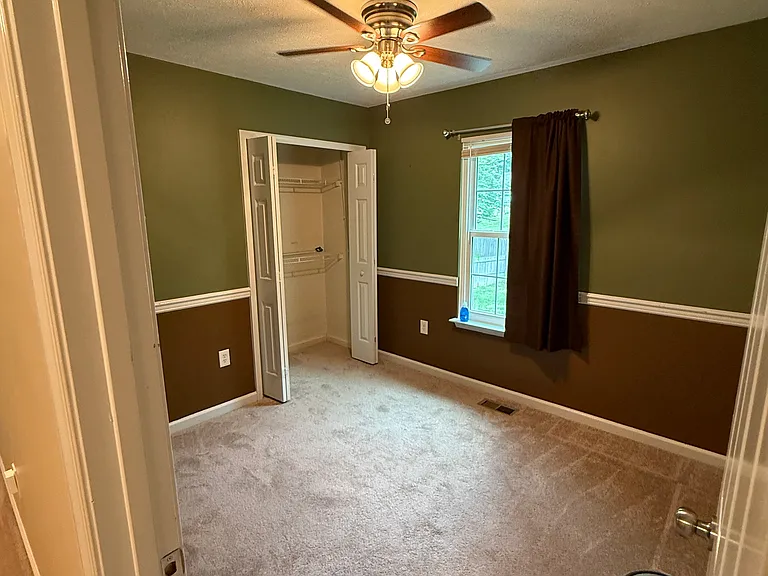 61 Bertram Blvd — Photo 12