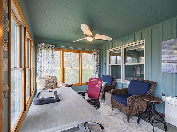 5th image of 33 Webb Field Road